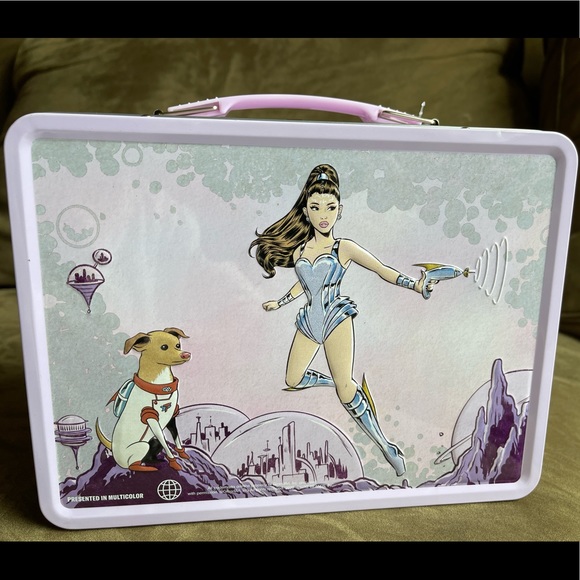 Brand new NWT Ariana Grande R.E.M. Lunchbox Limited Edition - Picture 10 of 14